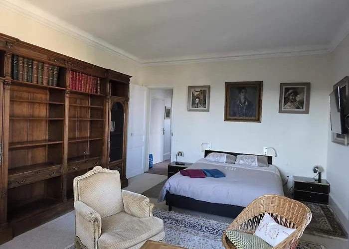 Les Embruns - Le Port Apartment