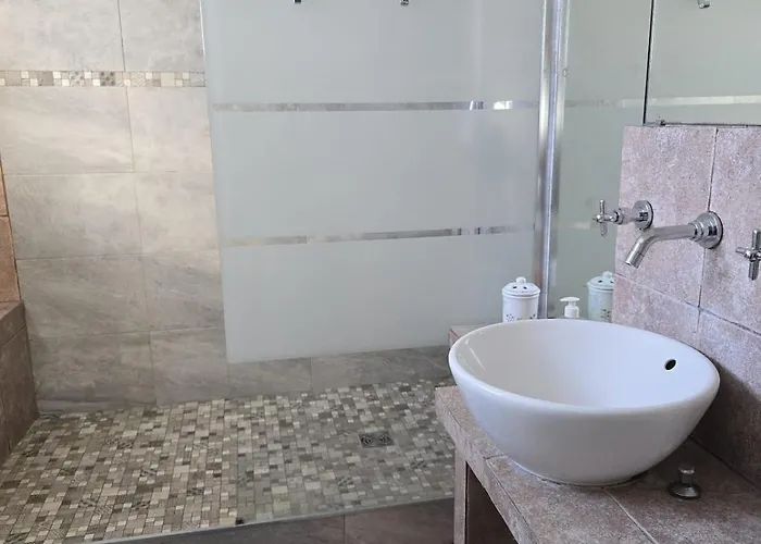 Les Embruns - Le Port