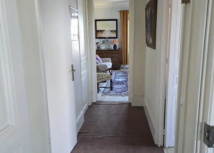 Les Embruns - Le Port